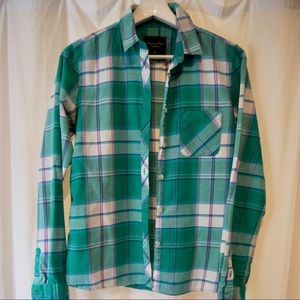 Cotton green plaid American Eagle button down